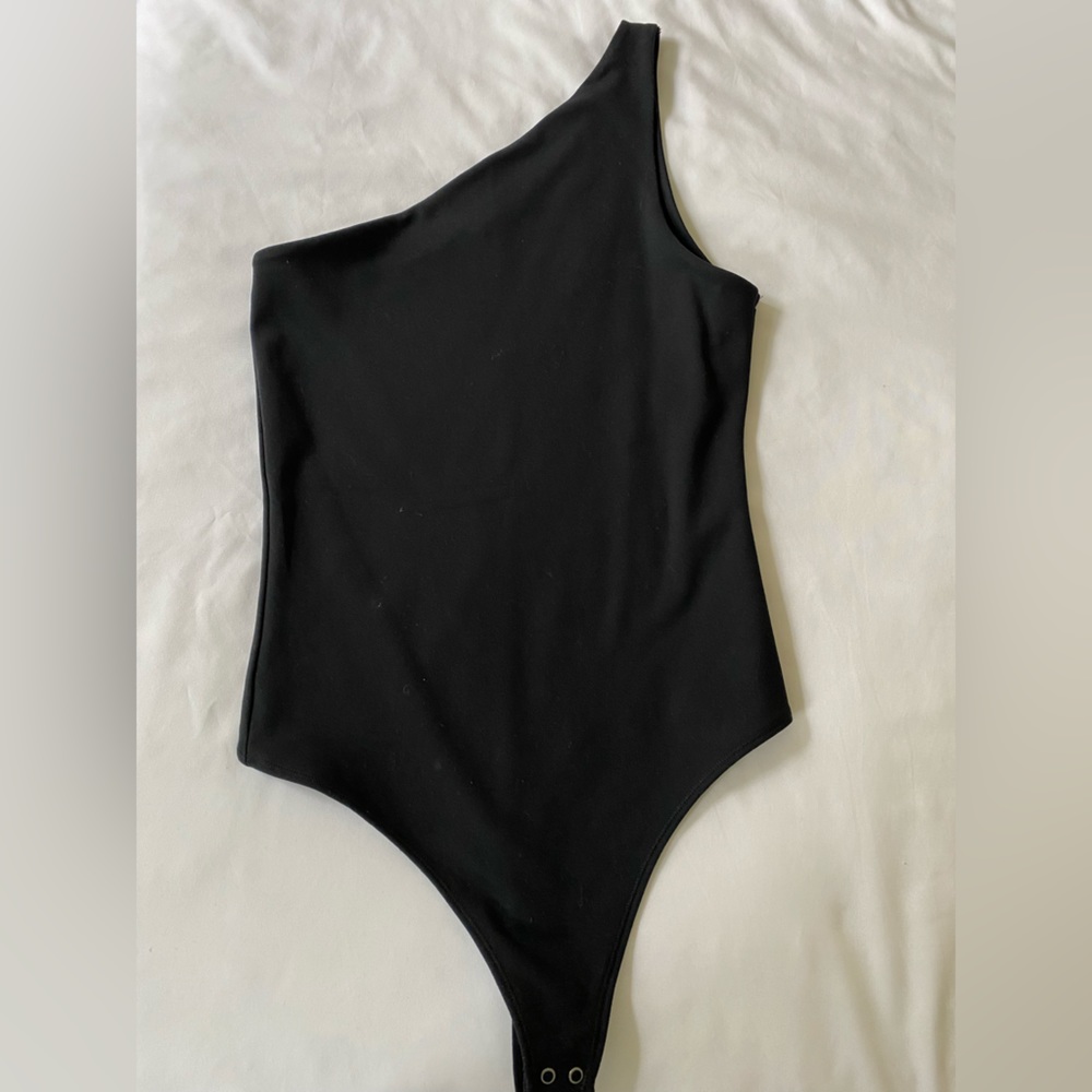 Abercrombie One Shoulder Black Bodysuit